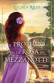 il profumo della rosa di mezzanotte